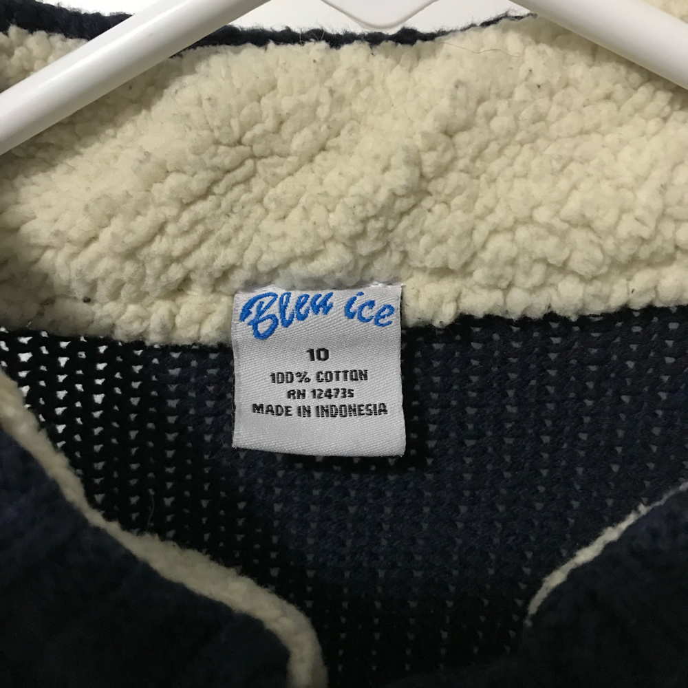 Bleu Ice Navy Sweater Boys 10 EUC - Picture 3 of 3